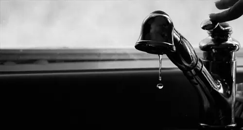 Leaking Pipe